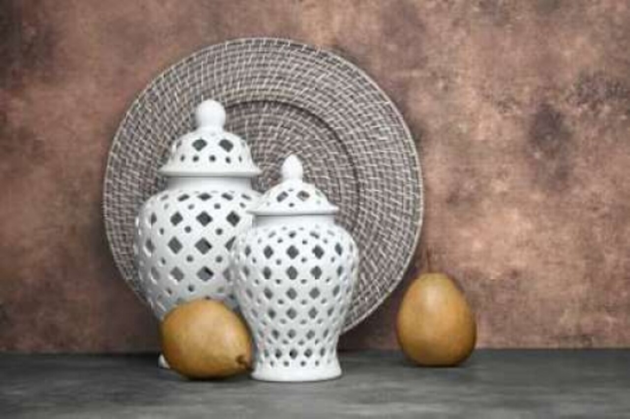 Ginger Jar and Pears II Poster Print by C. Thomas McNemar - Item # VARPDXPSMNR262